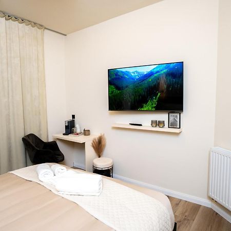 Angelinas Service Apartment 1 أوبيرهاوزين المظهر الخارجي الصورة