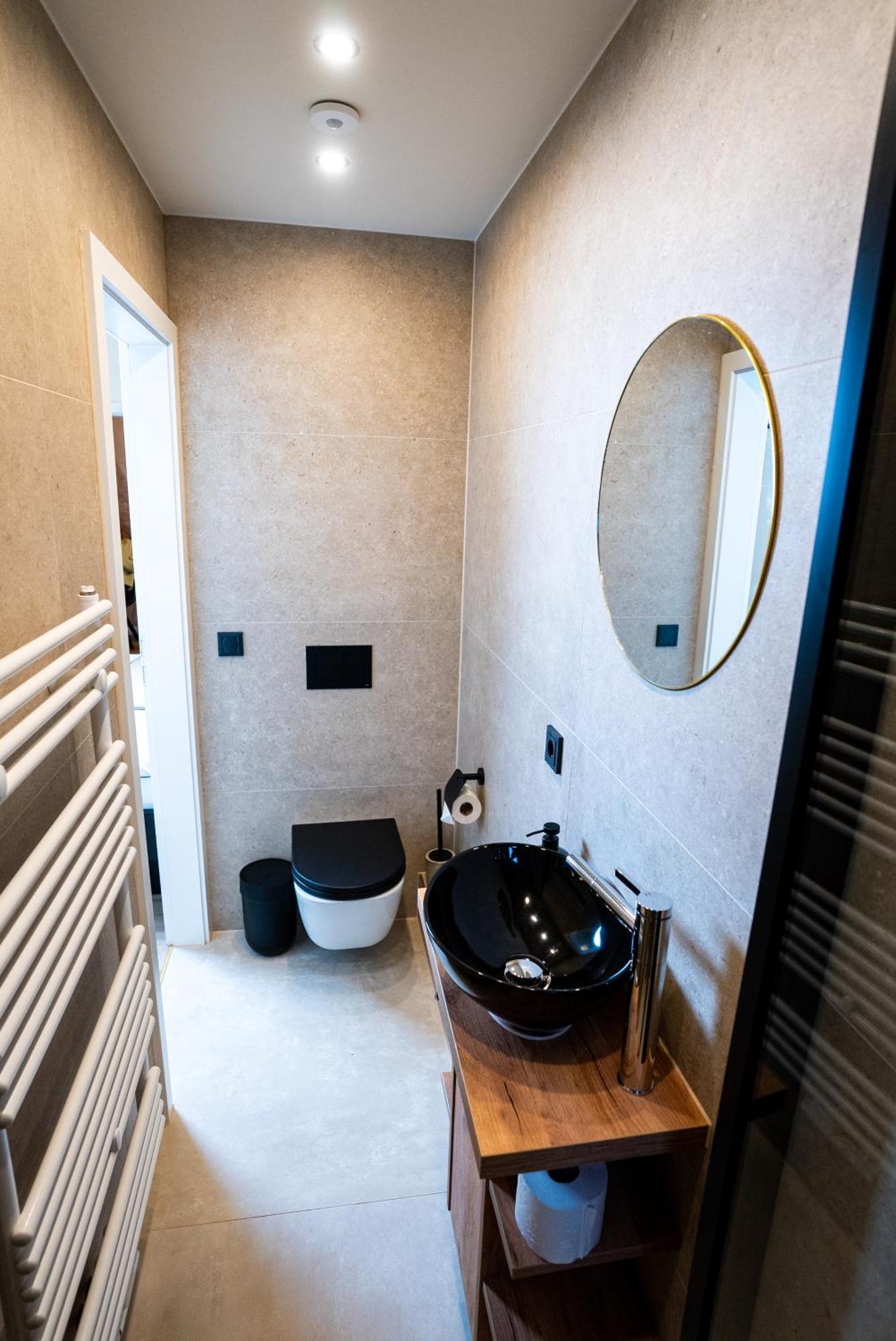 Angelinas Service Apartment 1 أوبيرهاوزين المظهر الخارجي الصورة